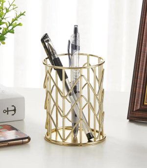 Elegant Golden Round Iron Wire Pen Holder