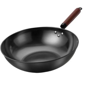 Hand-Hammered Fish Scale Iron Cookware
